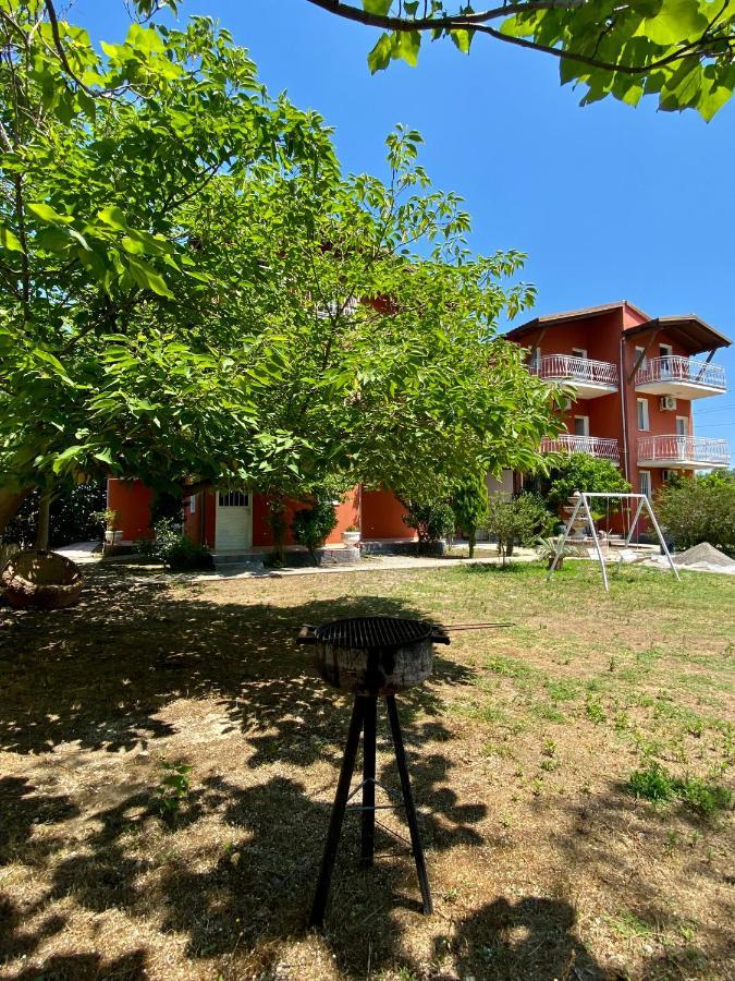Hotel Densti Velipojë